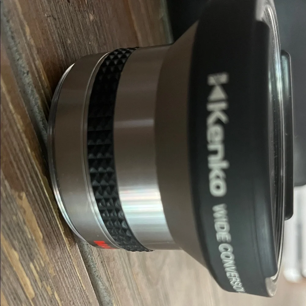 Wide Conversion Lens - Black and Silver